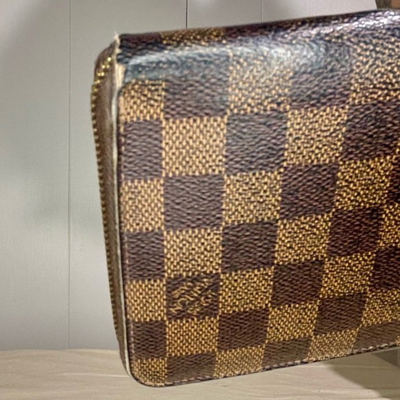 Luis Vuitton Damier zip wallet - Picture 3 of 13